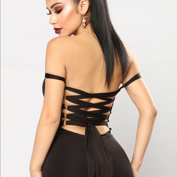 Black Fashion Nova dress - Picture 2 of 4